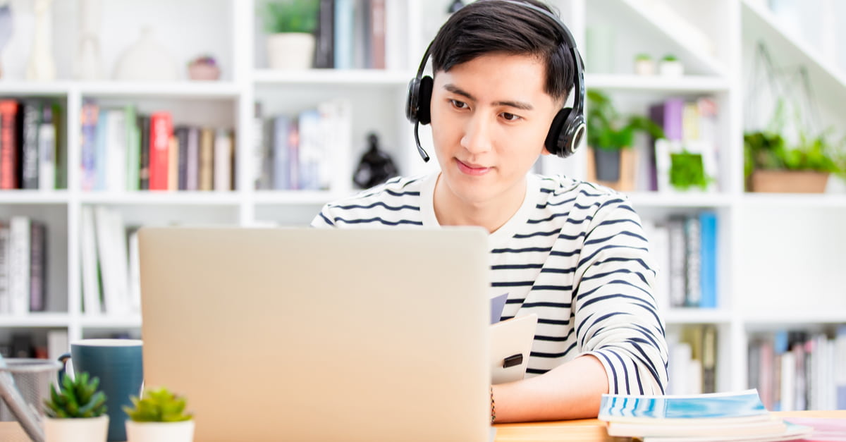 15 trang web luyện nghe tiếng Anh Ielts online sát đề thi nhất