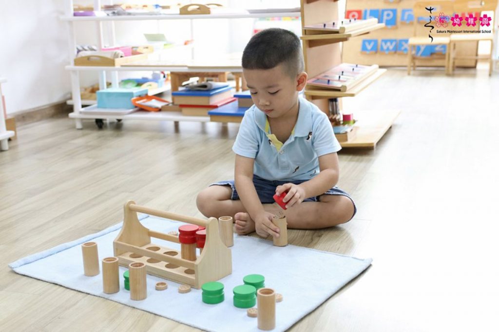 góc cảm quan trong montessori