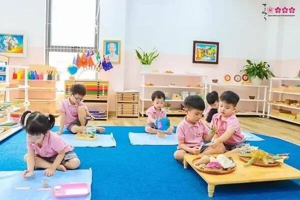 Khám phá thế giới với khoa học