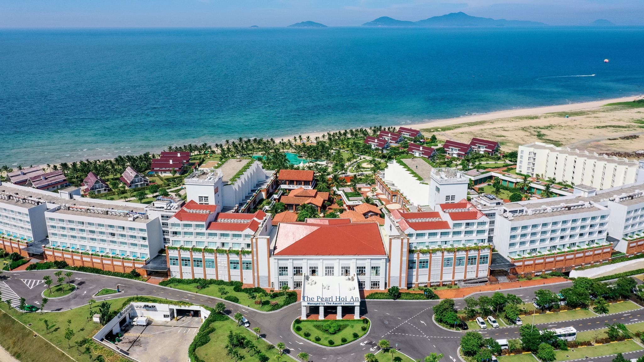 Explore the enchanting An Bang beach at Citadines Pearl Hoi An Resort