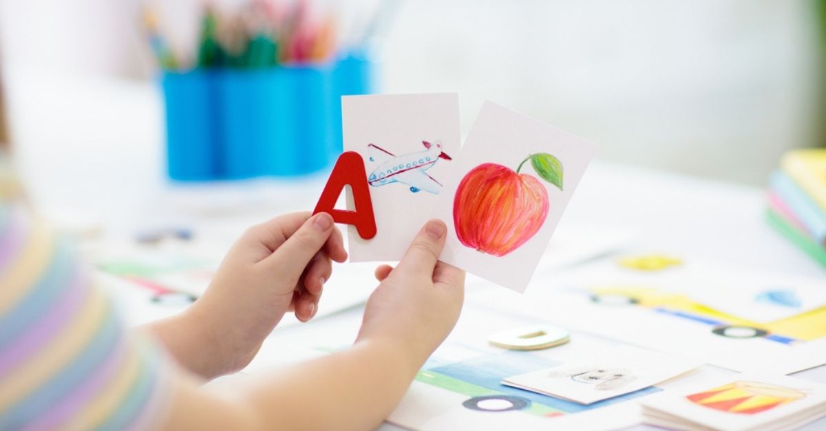 Flashcard tiếng Anh cho bé theo chủ đề | cách học, tự làm và mua bộ thẻ