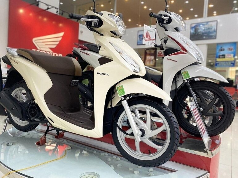 Honda Vision 2023 phiên bản Cao cấp với smartkey và 5 câu hỏi phổ biến