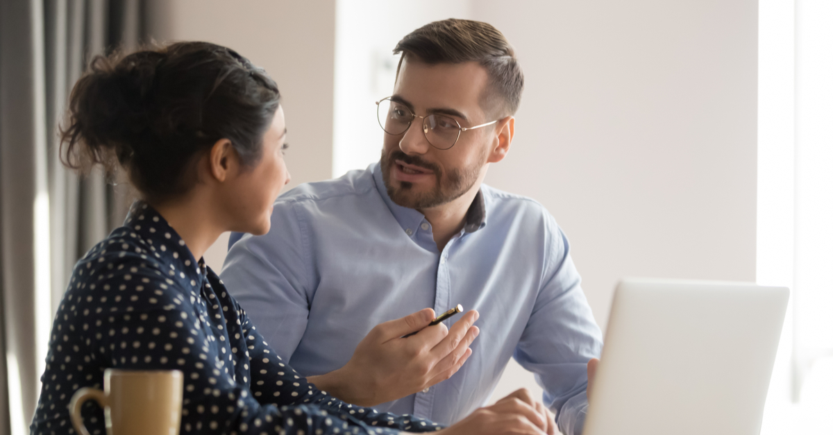 Lắng nghe tích cực (active listening) giúp ích sự nghiệp của bạn như thế nào?