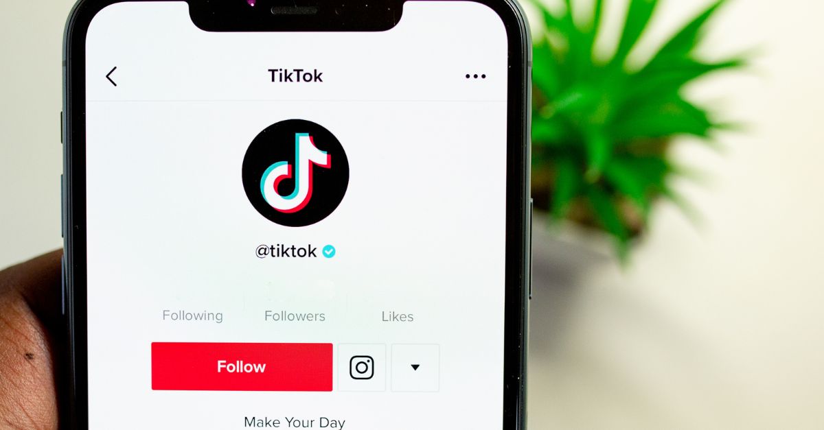 TOP những tên Tik Tok hay cho nữ tiếng Anh ấn tượng, dễ tăng “follow” kênh