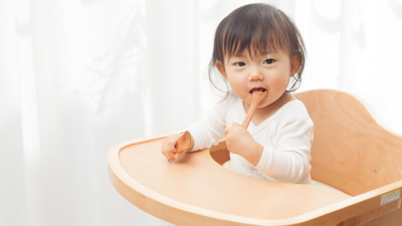 Tìm hiểu phương pháp giáo dục Montessori cho trẻ sơ sinh