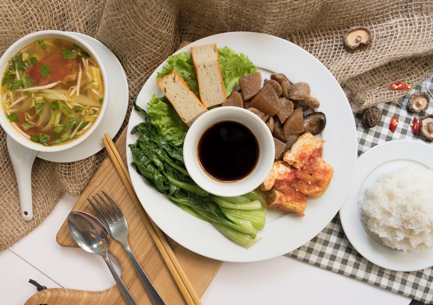 Top 10 Vegan and Vegetarian Restaurants in Hanoi – Mytour