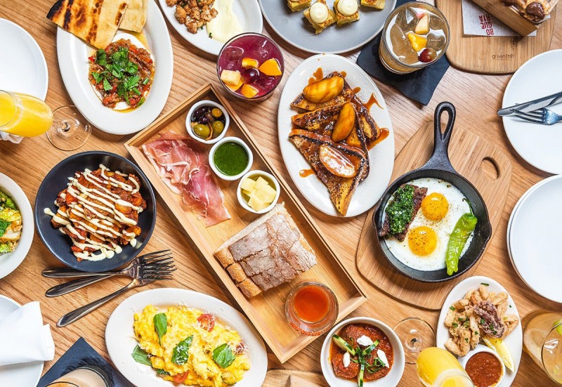 Top 15 địa điểm thưởng thức brunch ngon và đẹp tại Sài Gòn