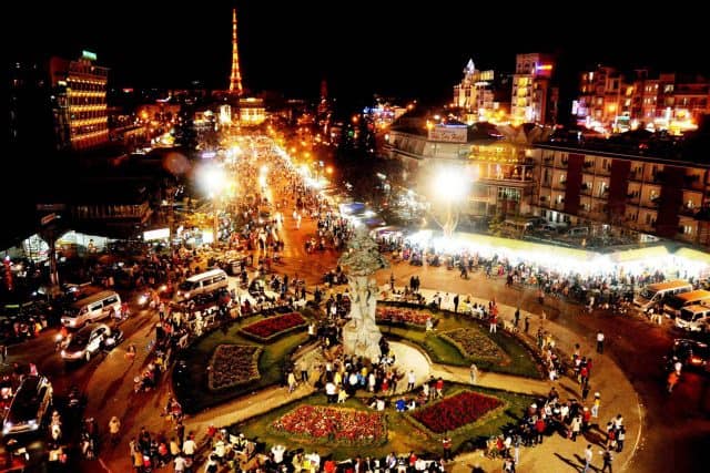 What’s Inside Dalat Night Market? Address, Specialties, Night Market Experience